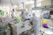 Koronavírus: 6849 új fertőzöttet találtak, 213 beteg elhunyt
