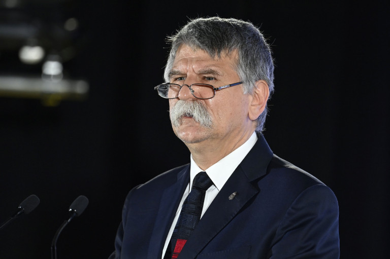 Kövér László lemondását követeli az ellenzék