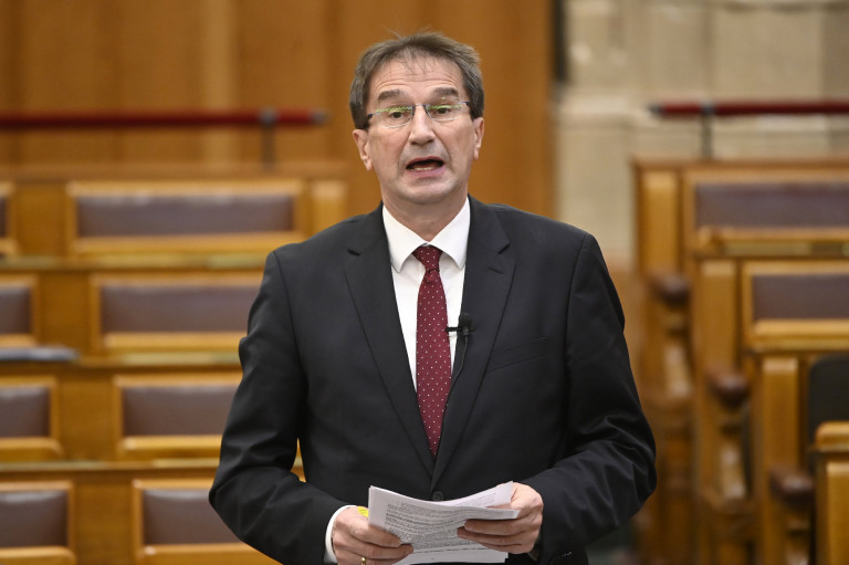 A DK felszólította a NAV-ot: indítson vagyonosodási vizsgálatot Völner Pál ellen