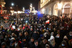 Lengyelországban ezrek tüntettek a médiatörvény módosítása ellen