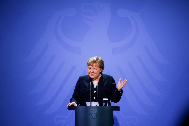 Emlékiratokat ír Angela Merkel 