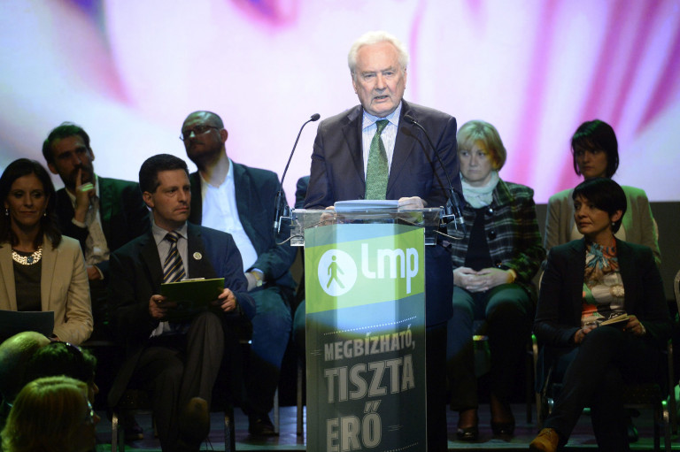 Iványi mellett Róna Péter és Elek István is felmerült államfőjelöltként