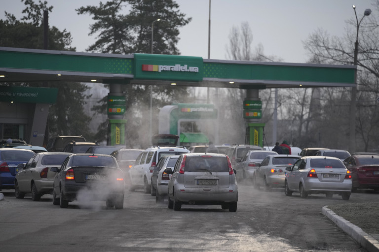 Menekülteket várnak, gyűjtést indítanak a segélyszervezetek