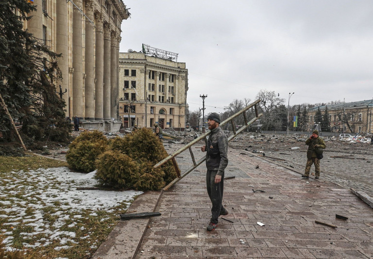 Ukrán főparancsnok: fokozódnak a harcok Harkivban