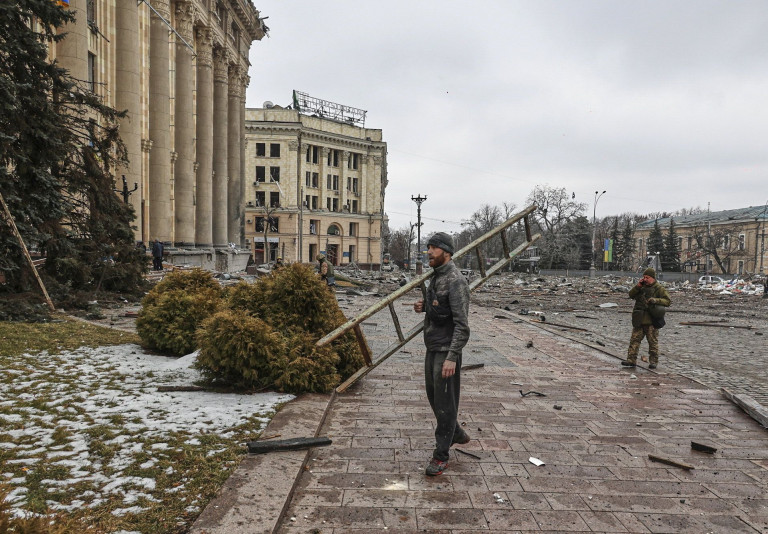 Eddig 66 224 ukrán ment vissza külföldről Ukrajnába harcolni