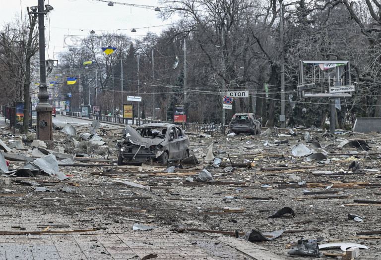 Visszavonulás Ukrajnában, Zelenszkij minden nemzetközi eseményét lemondták