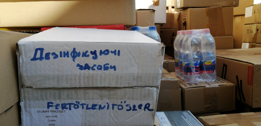 Csak este, otthon van idő gondolkodni és bőgni