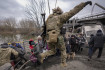  Irpinyből menekülő civilekre lőttek az oroszok, Kijev közelében robbanások és lövöldözés hallatszik