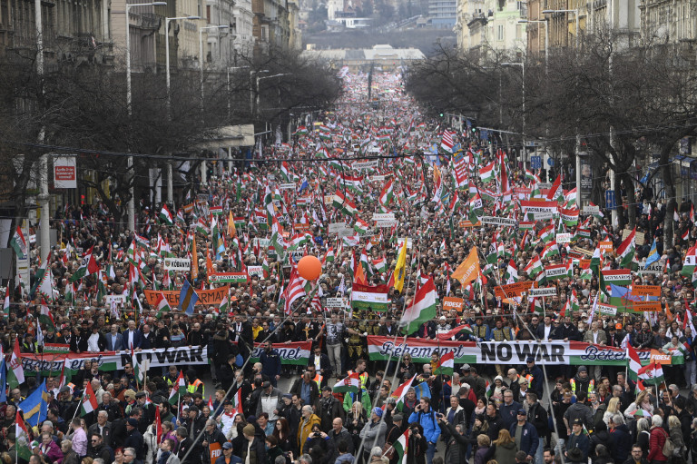 Publicus: többen szeretnének kormányváltást, mint hogy a Fidesz-kormányzás folytatódjon