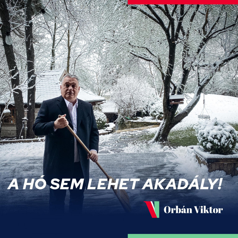 Orbán Viktor seprűvel és kommunistázással buzdította híveit