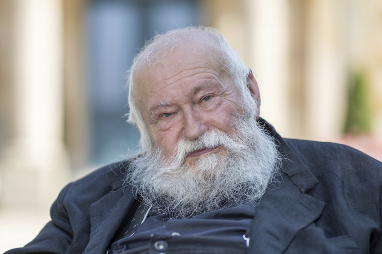 Meghalt Hermann Nitsch világhírű osztrák akcióművész