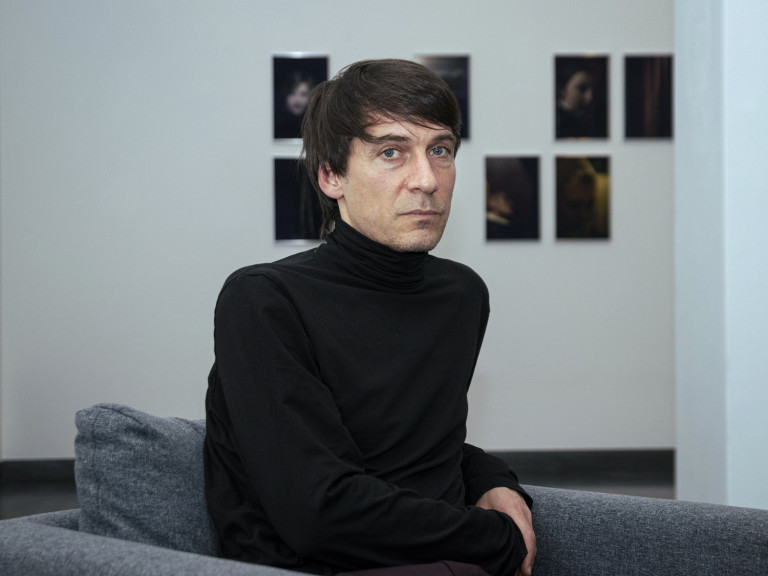 „Matematikai szabályra készítek egy művet, amit beemelek a világunkba”