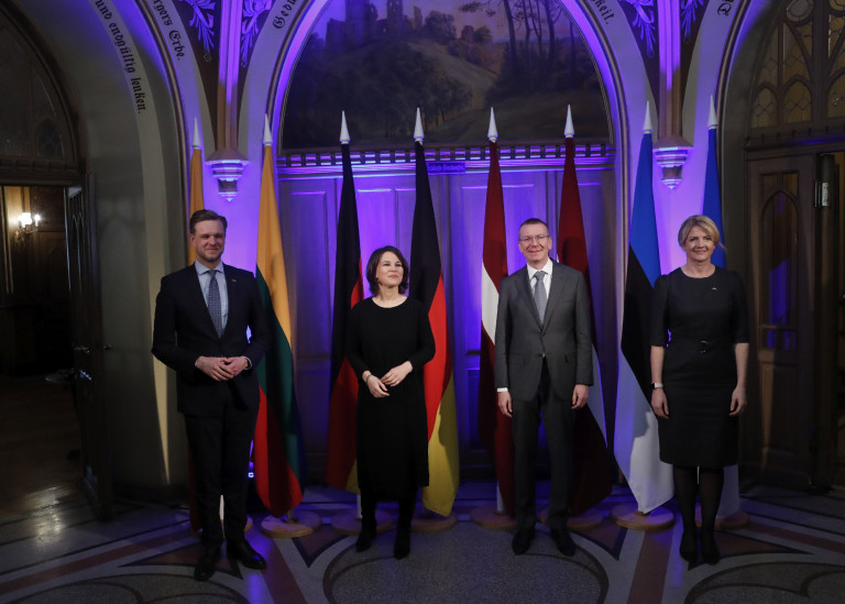 Annalena Baerbock szerint a háború csak ukrán győzelemmel zárulhat