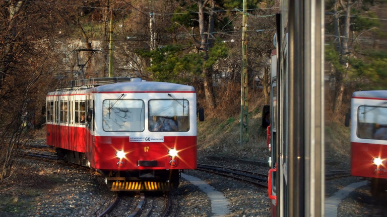 Egész télen autóbuszok járnak a fogaskerekű helyett