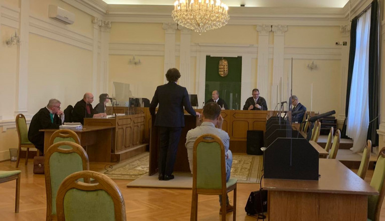 Bánki Erik tagad, Hadházy feljelent - folytatódott a pécsi Volvo-gate per