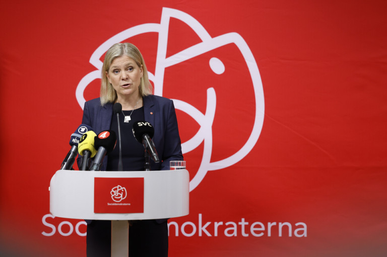 A svéd külügyminiszter aláírta Svédország hivatalos NATO-csatlakozási kérelmét