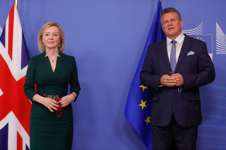 Folytatódik a Brexit-saga, London átírná az északír protokollt