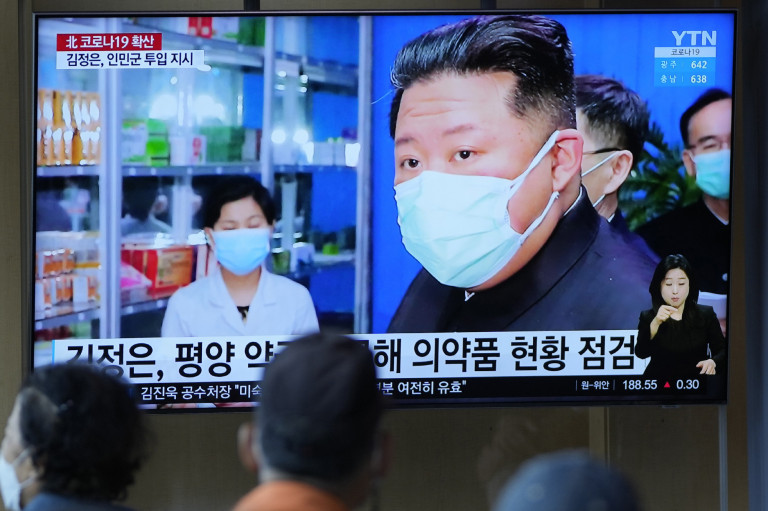 Sós vizes gargalizálást, gyógynövényes teát ajánl Észak-Koreai a koronavírus fertőzésre