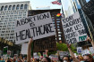 Tüntettek az abortusztörvény miatt Amerikában