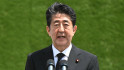 Belehalt sérüléseibe Abe Sindzó volt japán miniszterelnök