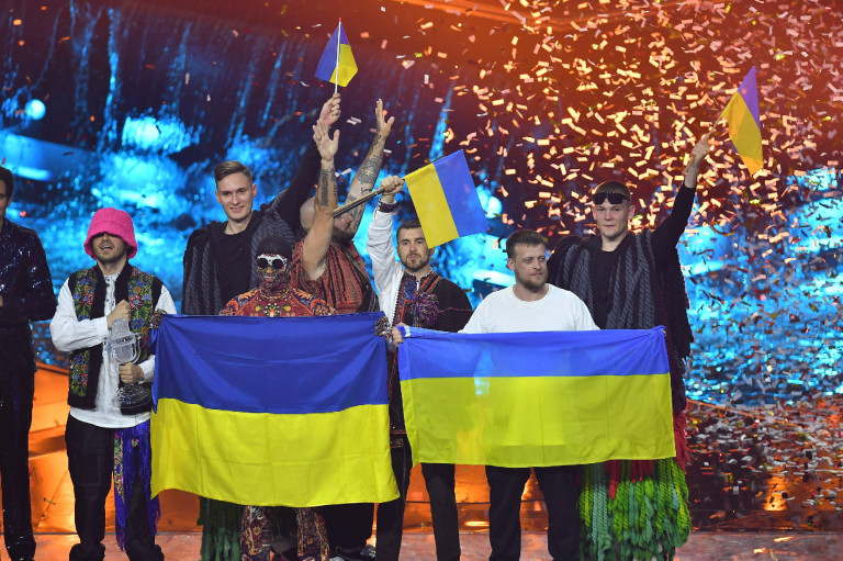 Ukrajna helyett Nagy-Britanniában rendezik a következő Eurovíziós Dalfesztivált