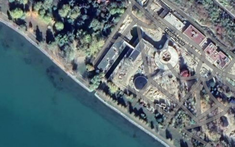 Az MNB akarattyai konferenciaközpontjához még a Balaton is bevezették