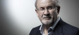 Irán Rushdie-t tette felelőssé az őt ért támadásért