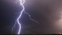 Kirúgták az Országos Meteorológiai Szolgálat két vezetőjét 