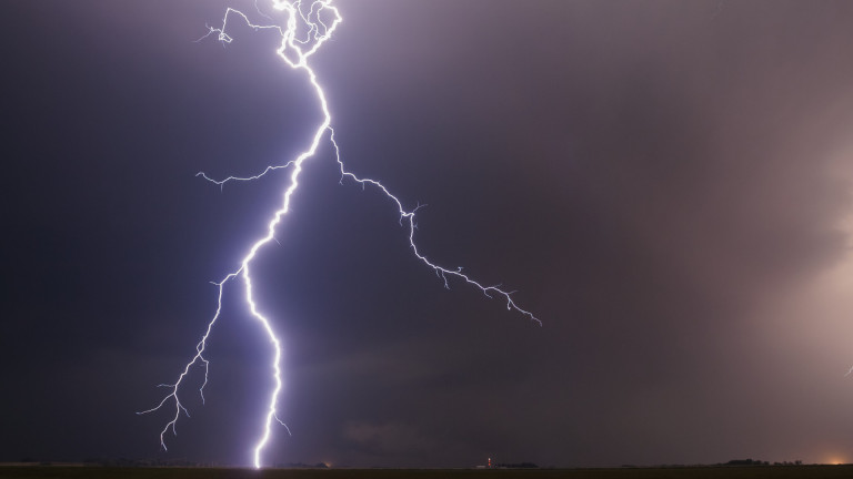 Háztüzeket is okozott a tegnap esti vihar