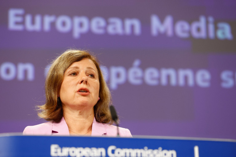 Vera Jourová: Magyarországon a sor, hogy teljesítsen