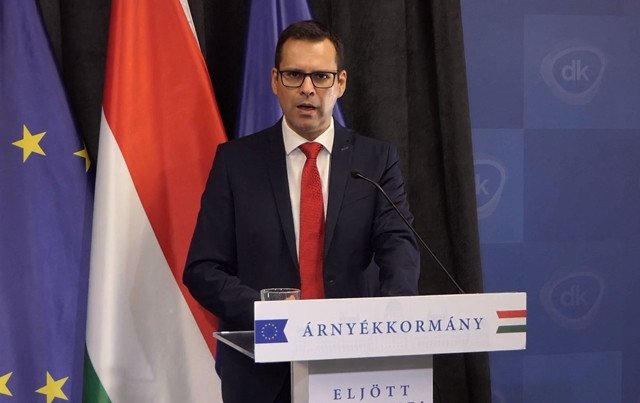 A DK árnyékkormánya szerint a válságot az Orbán-kormány okozza, nem külső tényezők