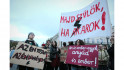 Az abortuszt támogatja, a melegek elfogadásának kérdésében megosztott a magyar társadalom