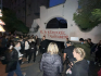 Több száz fős tüntetés volt a Kölcsey Ferenc Gimnázium előtt a kirúgott tanárok miatt