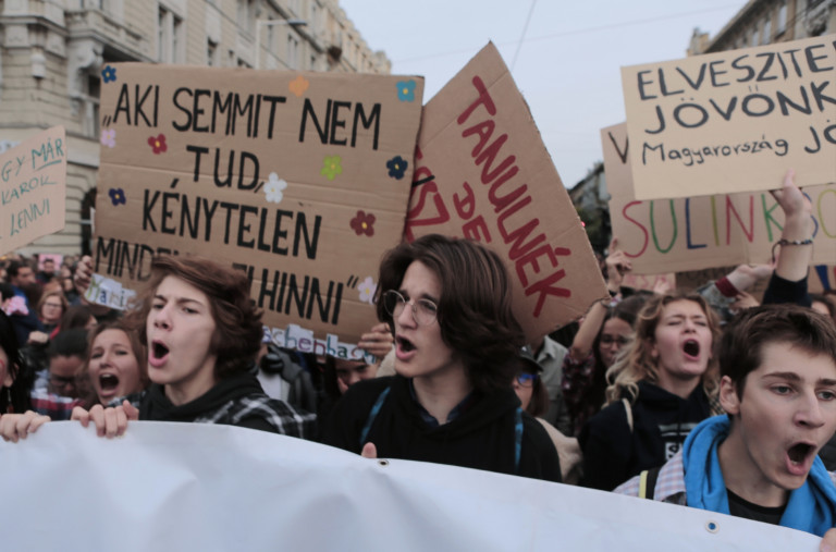 A Tisza Párt miden budapesti középiskolásnak elküldené a diákszervezetek javaslatait