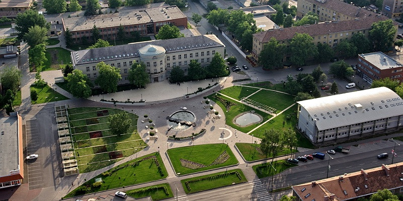 Online oktatásra áll át az energiaárak miatt a Dunaújvárosi Egyetem
