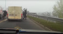 Letartóztatták a rendőrökre lövöldöző embercsempészeket