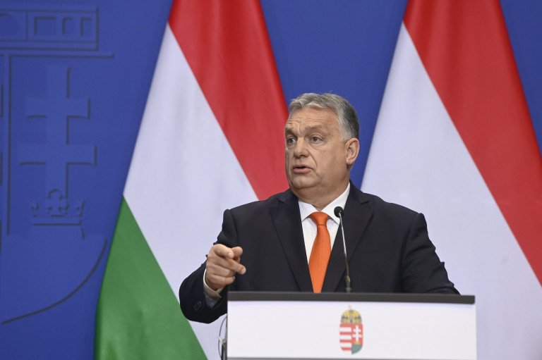 Üres az államkassza? 130 pontos megszorítást írt alá Orbán Viktor