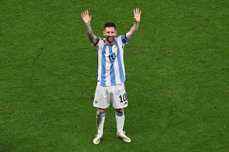 „Az argentin nép egyszerű fia” – Messi a csúcson is az maradt, aki volt