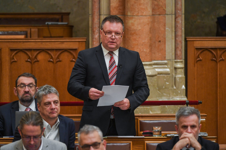 Meghalt Kordás László DK-s képviselő