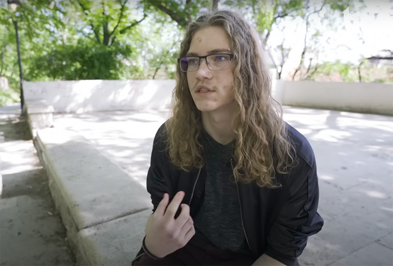 Nem tesz panaszt a diák, akit lefújtak könnygázzal és indoklás nélkül tartottak fogva egész éjszaka