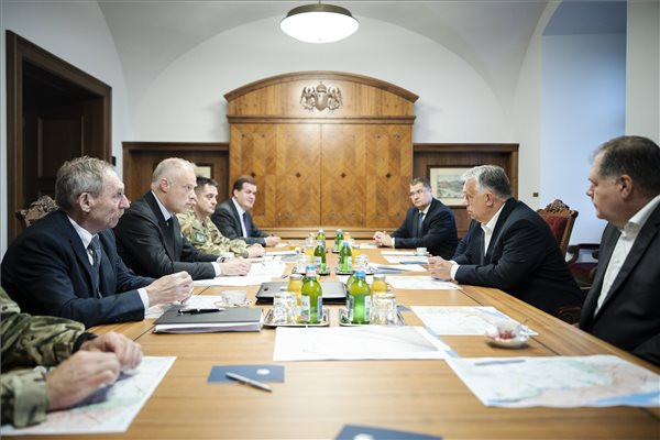 Orbán Viktor összehívta a Védelmi Tanácsot az ukrán-orosz háborúban fokozódó harcok miatt
