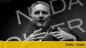 Dan Brown: Nem semmi, hogy egy kiszuperált öreg Trabantban lehet iszogatni