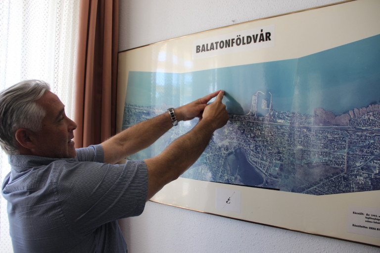 Balatonfödvár polgármestere: Nem látok esélyt arra, hogy mégsem épülne meg az e-kikötő
