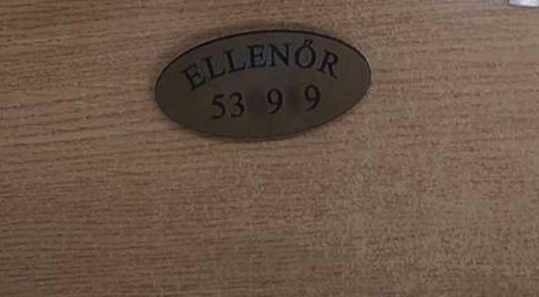 Magát ellenőrnek kiadva akart ingyen italhoz jutni egy férfi Kaposváron