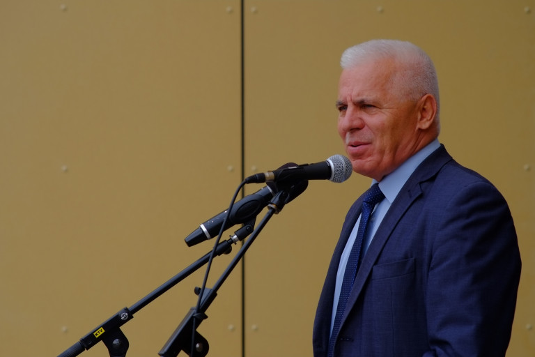 Akkugyárról kérdezték, a polgármester bemutatott