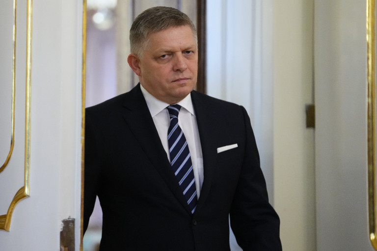 A Smer nem csatlakozik Orbánék új EP-frakciójához