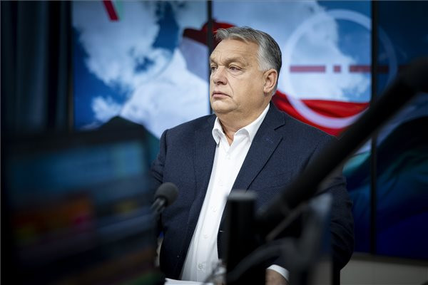 Orbán Viktor a Kossuth Rádióban: „Nem akarunk mini Gázákat Budapest kerületeiben”