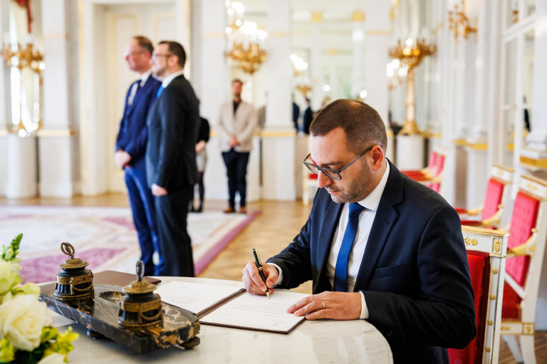 Egy hete működik a Szuverenitásvédelmi Hivatal, mégsem találni sehol