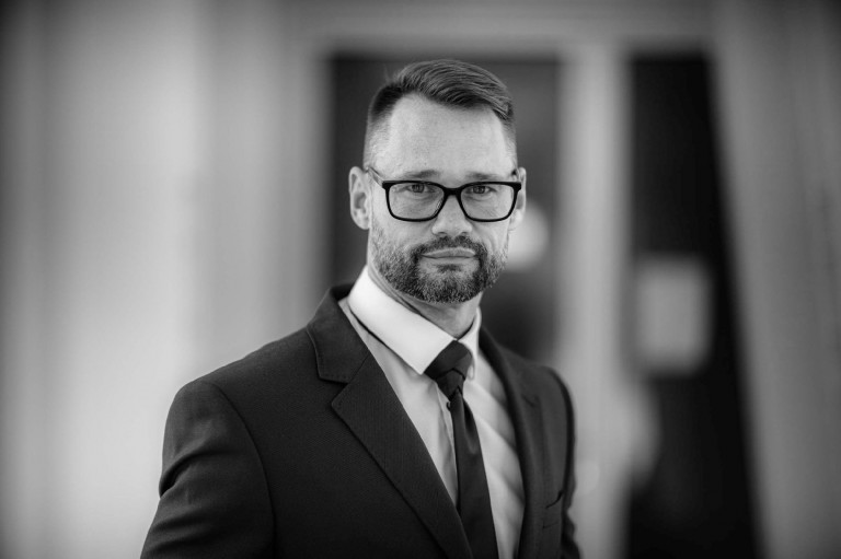 Tragikus hirtelenséggel elhunyt Jakab Ferenc virológus