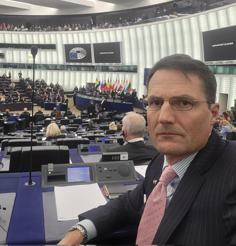 A fideszes EP-képviselők távolmaradásukkal tüntettek Navalnij özvegyének beszéde közben
